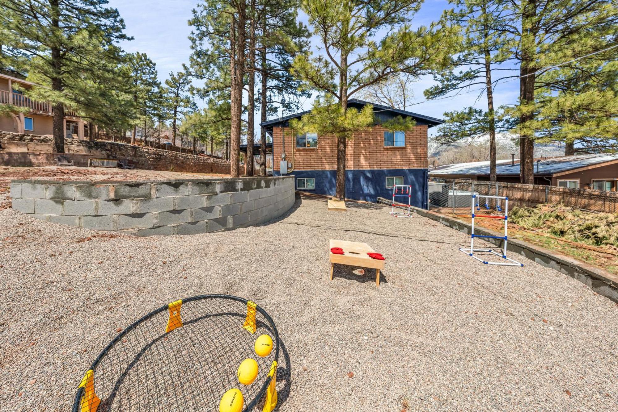 New! Huge 5br Mountain Views Game Hot Tub Lawn Games Bbq